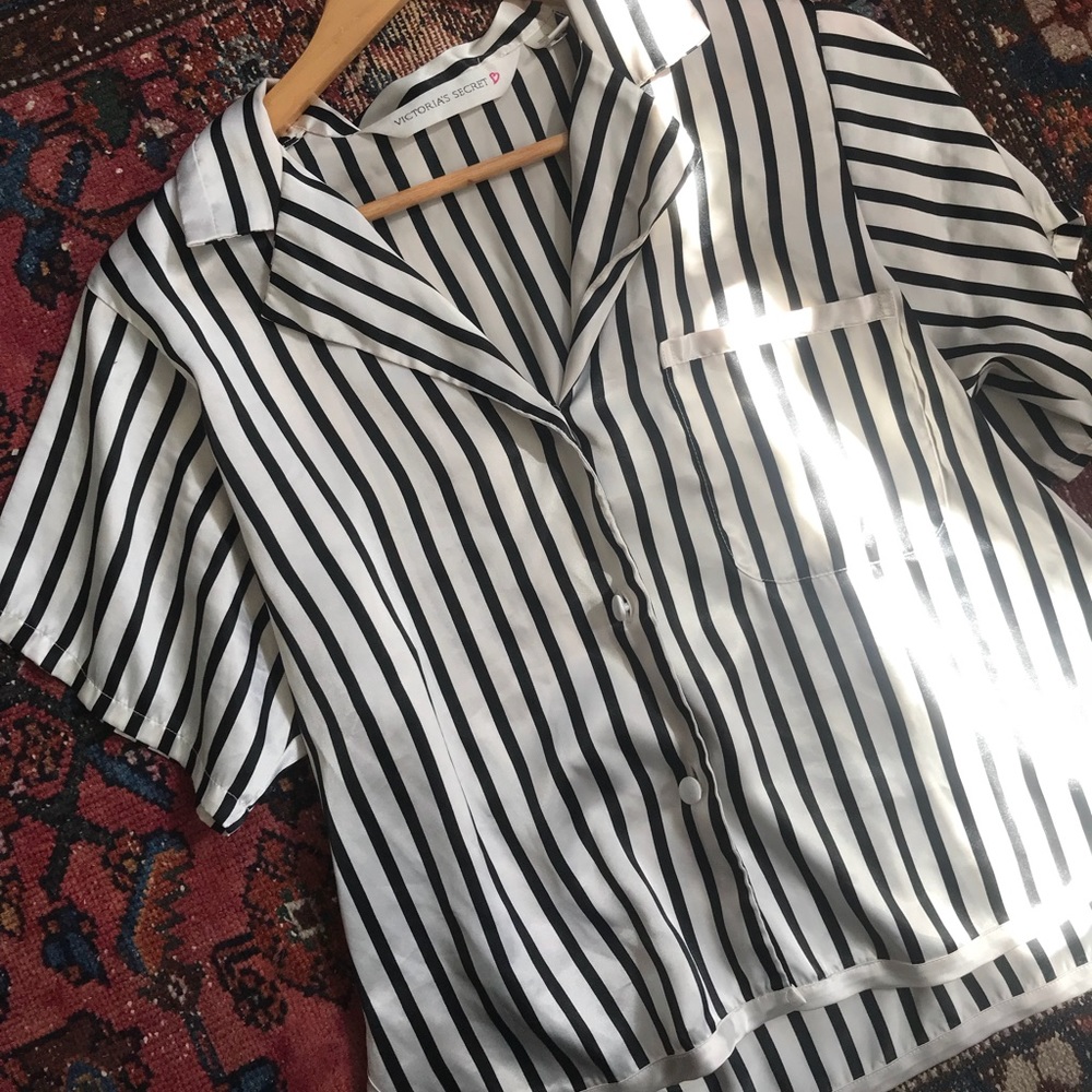 Vintage VS short sleeve blouse